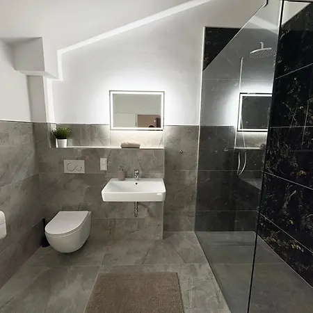 Appartement Hugos Design House - Ruhig & Modern